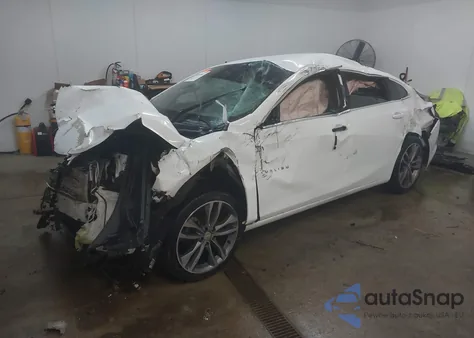 2021 Chevrolet Malibu Fwd Lt из США, поврежденный, VIN 1G1ZD5ST0MF028201